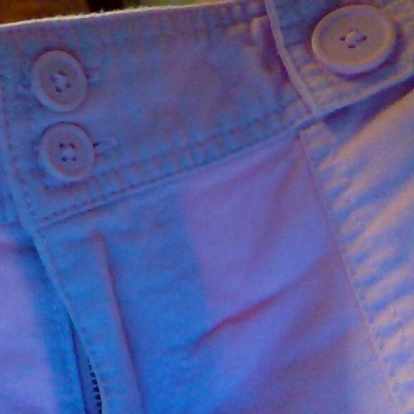 Women's Old Navy Ultra Low Waist Chino Shorts - Picture 9 of 10